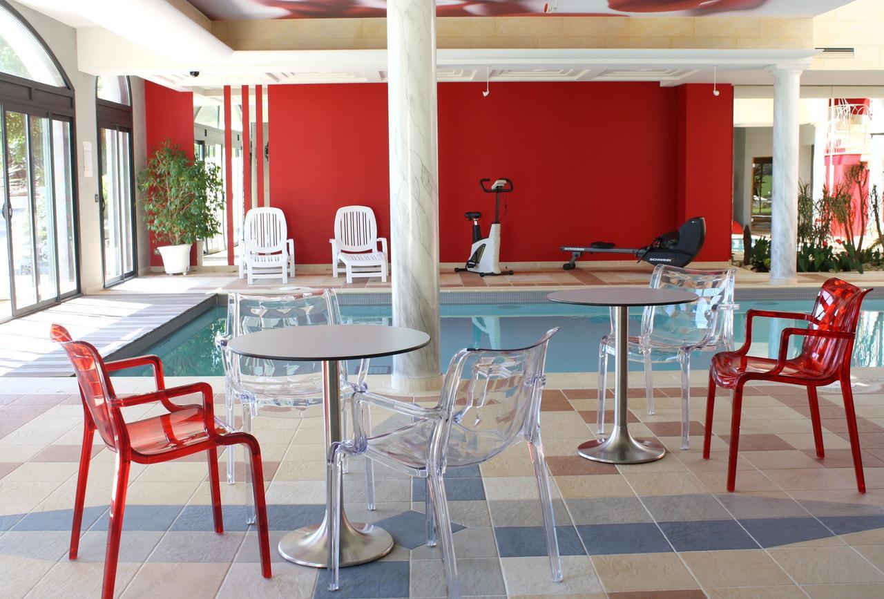 Le Domaine Des Chevaliers De Malte Couette-café